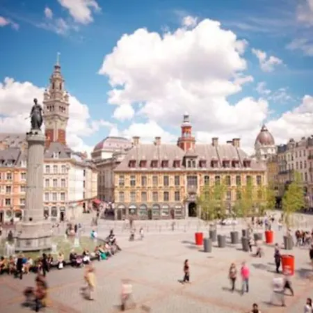 50m² Lumineux Et Cosy Au Centre De Lägenhet Lille